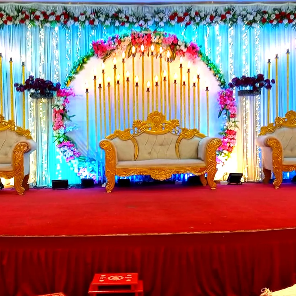 Milan Palace Royal Floral Stage